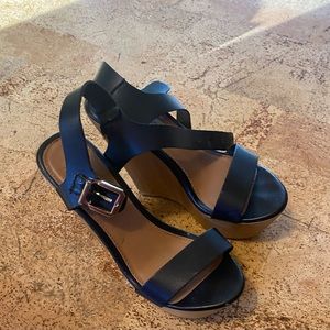 Steve Madden wedge size 5